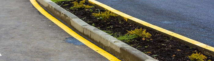 concrete curb